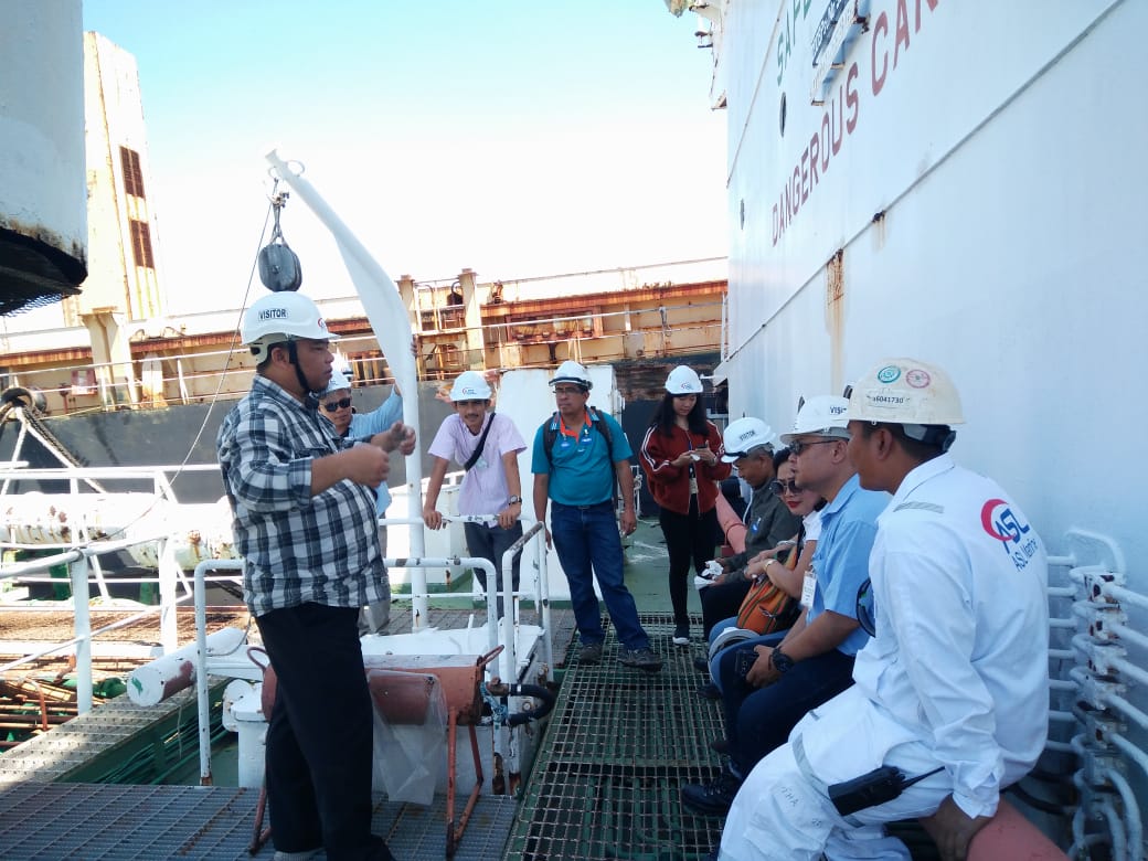 Reading Commodity Opportunity and Value Development